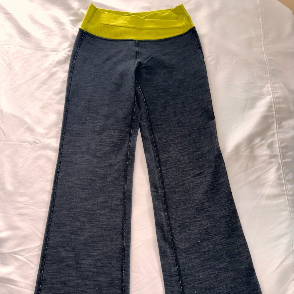 Lululemon Black Green Groove Pants